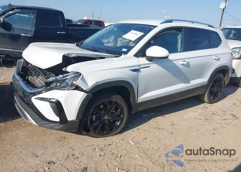 2023 Volkswagen Taos 1.5T Se из США, поврежденный, VIN 3VVSX7B22PM315743